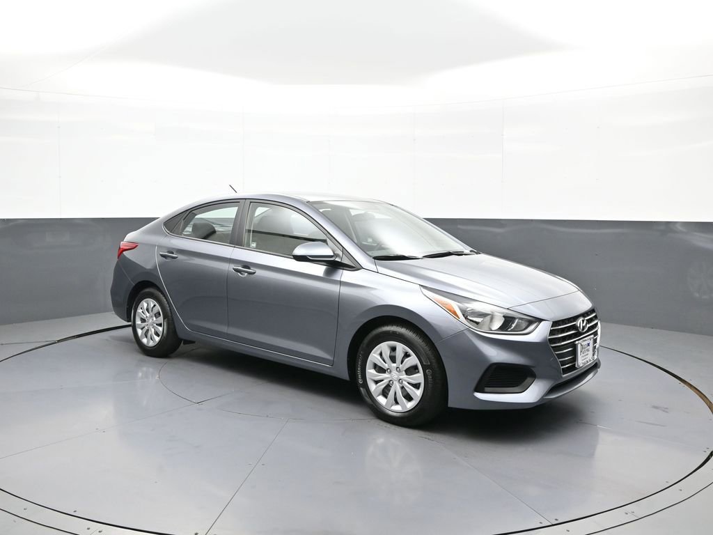 Used 2019 Hyundai Accent SE FWD image 4