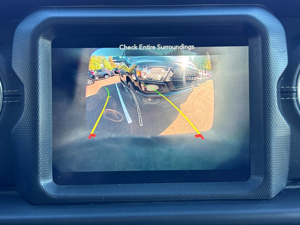 Used 2022 Jeep Wrangler Unlimited Sahara w/ Cold Weather Group image 21