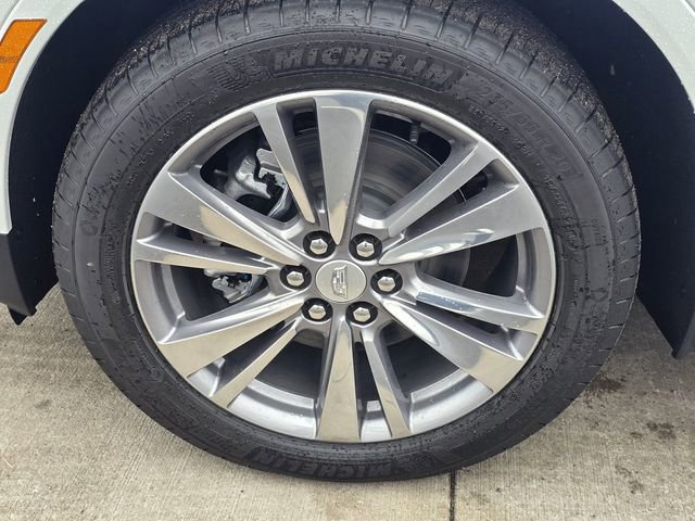 New 2026 Cadillac XT5 Premium Luxury w/ Driver Assist Package FWD image 9