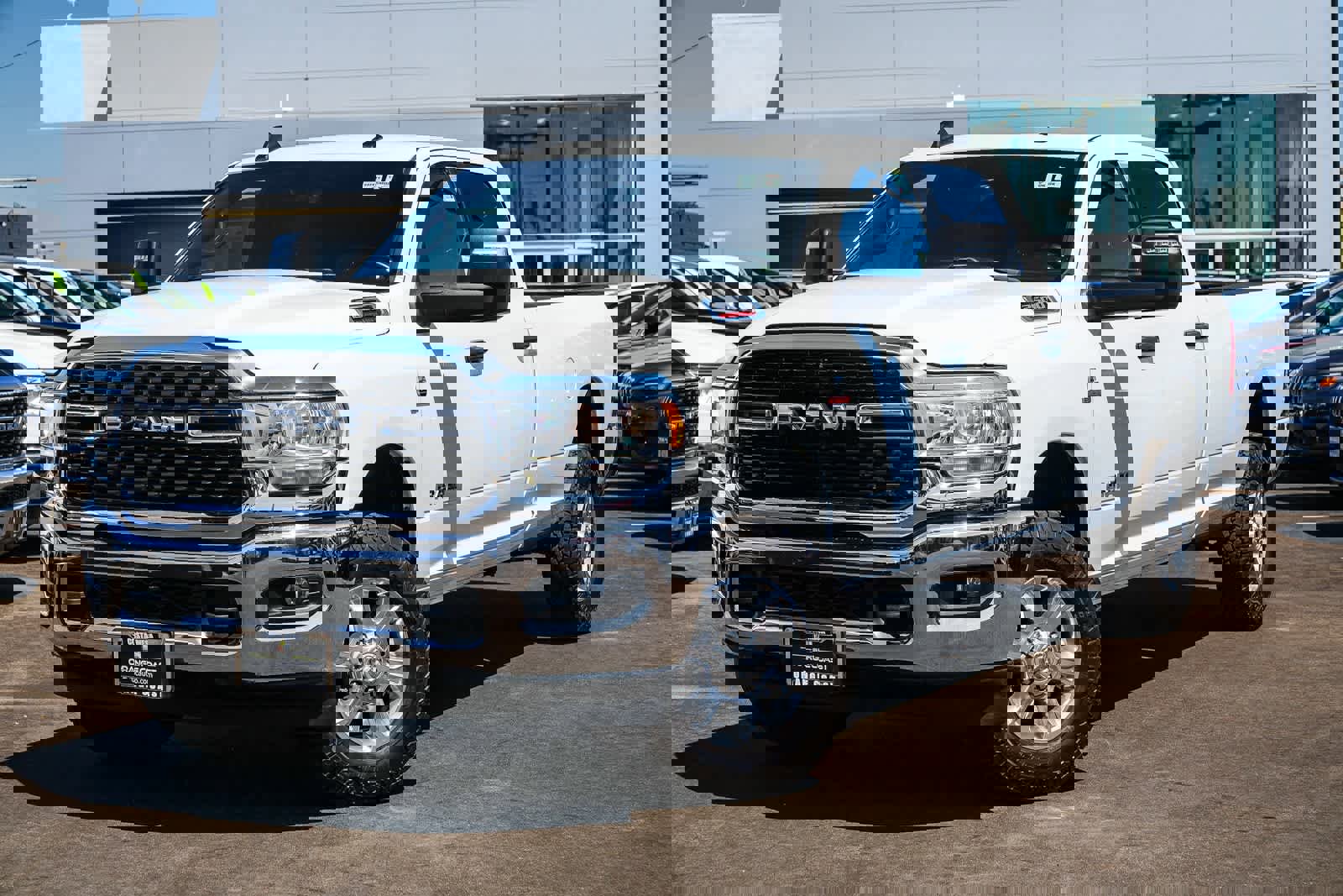 Used 2023 RAM 2500 Big Horn w/ Level 1 Equipment Group