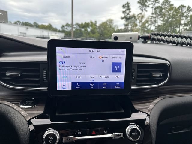 Used 2022 Ford Explorer Limited w/ Equipment Group 301A RWD image 17
