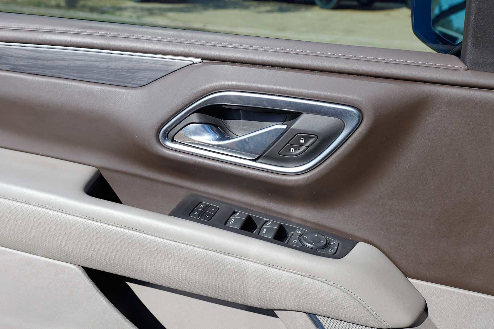 Used 2021 GMC Yukon XL SLT w/ SLT Luxury Plus Package image 20