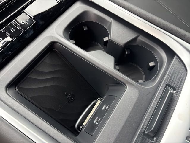 New 2026 Nissan Armada SL w/ Captain's Chari Seat Package image 30