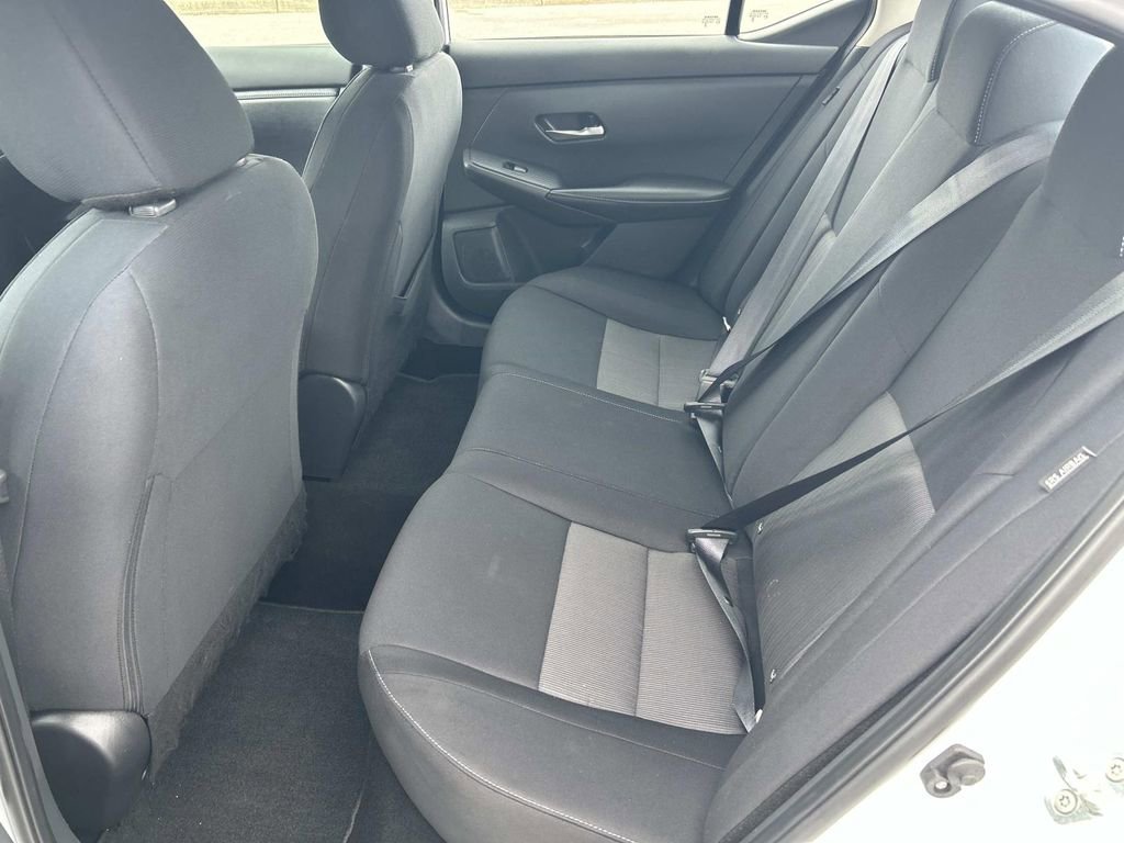 Used 2023 Nissan Sentra SV image 17