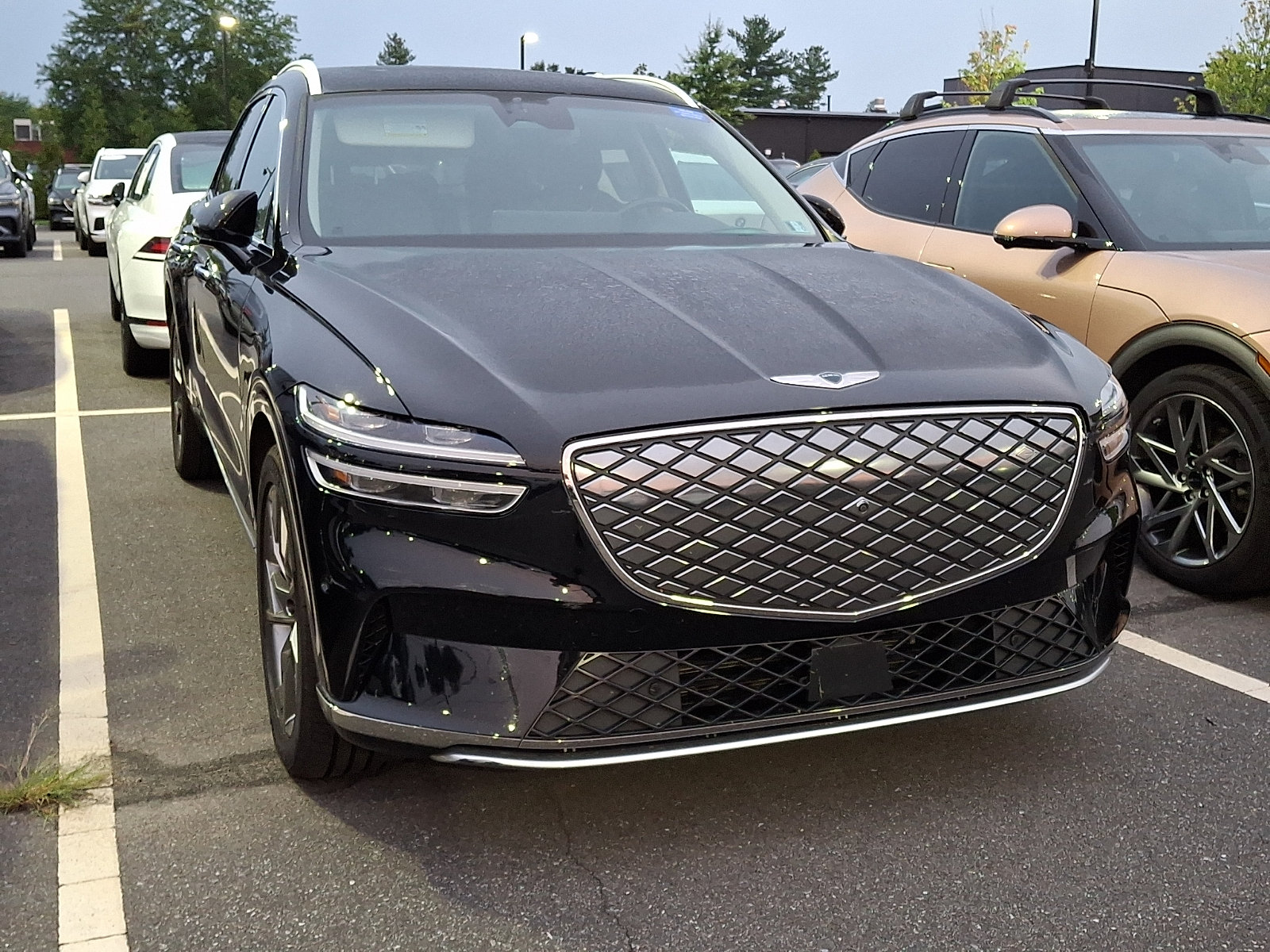 Certified 2023 Genesis Electrified GV70 AWD/4WD image 2