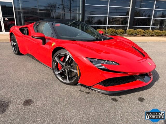 Used 2023 Ferrari SF90 Spider image 12