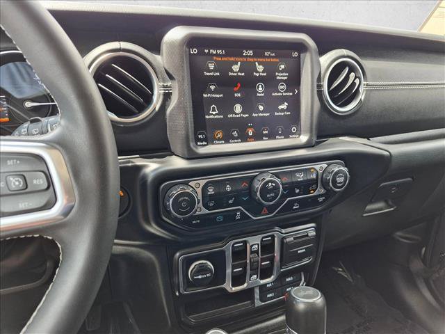 Used 2023 Jeep Wrangler Unlimited Sahara w/ Cold Weather Group AWD/4WD image 14