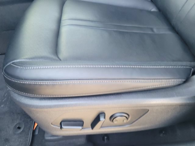 Used 2025 Kia Sorento EX AWD/4WD image 23