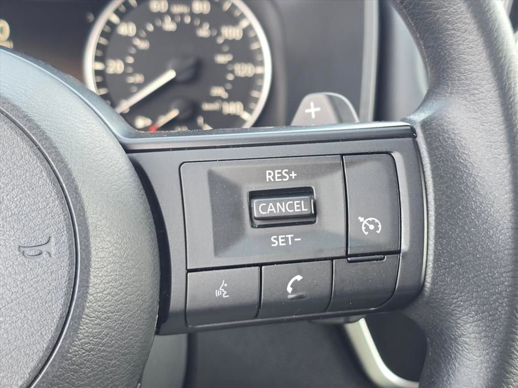 Used 2021 Nissan Rogue S image 22