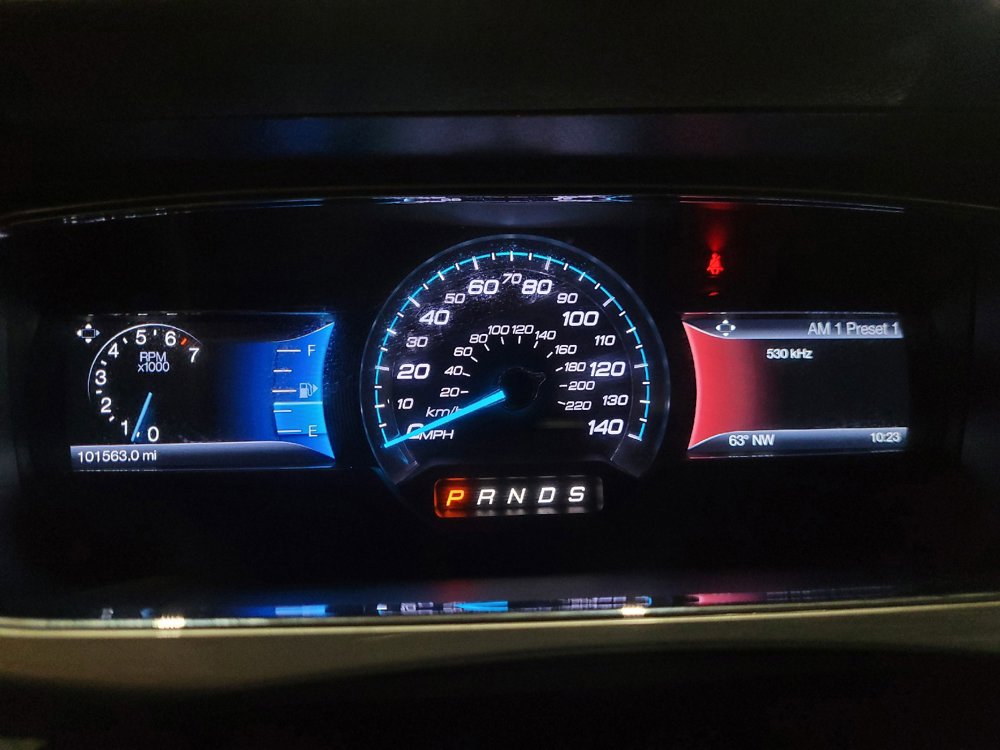 Used 2014 Ford Taurus SEL w/ Equipment Group 201A FWD image 23