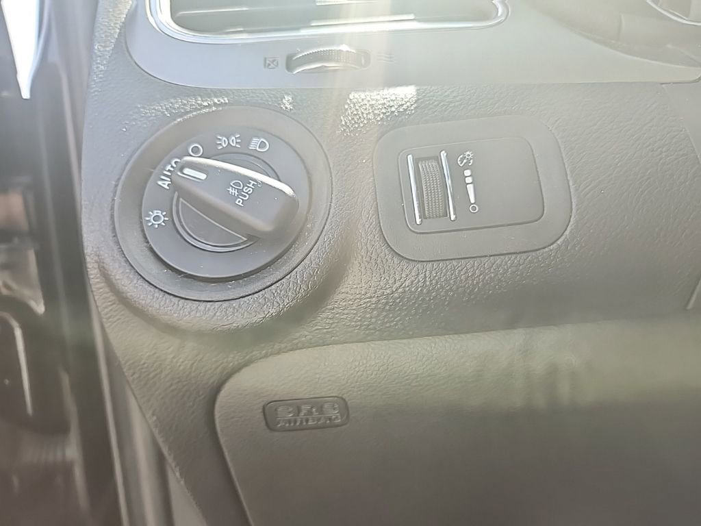 Used 2016 Dodge Journey Crossroad w/ Rear Seat Video Group I image 20