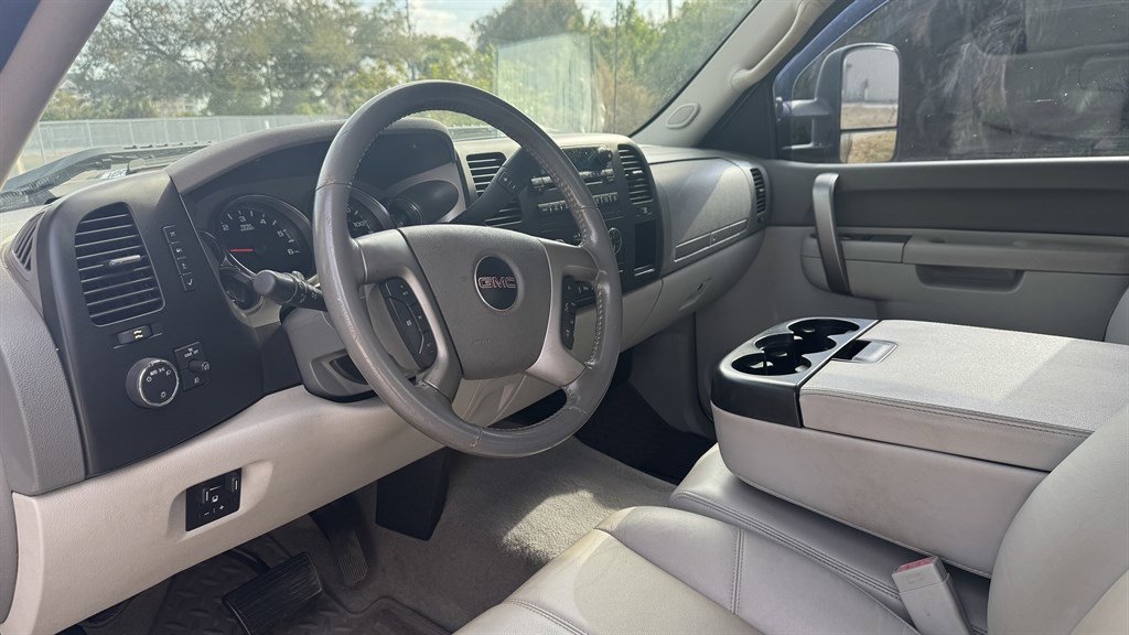 Used 2012 GMC Sierra 2500 SLE w/ HD SLE Premium Package image 9