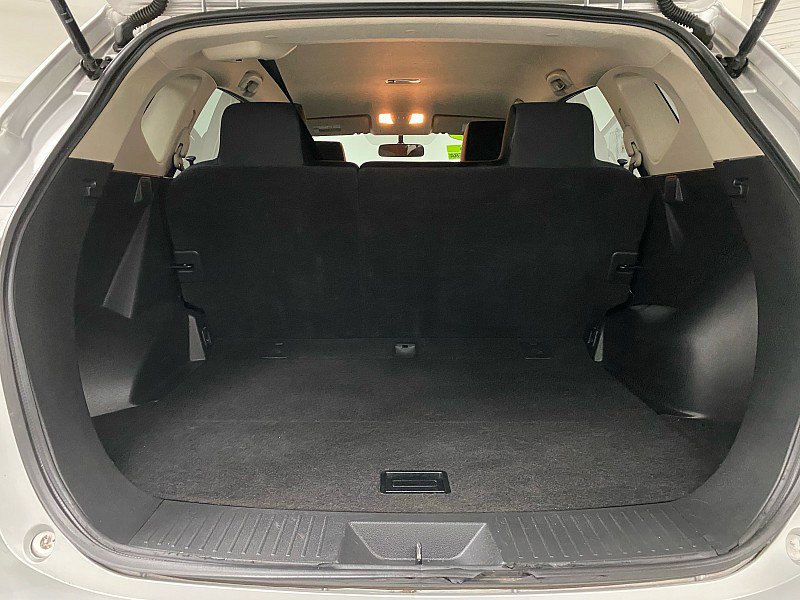 Used 2015 Nissan Rogue S w/ Convenience Package image 13