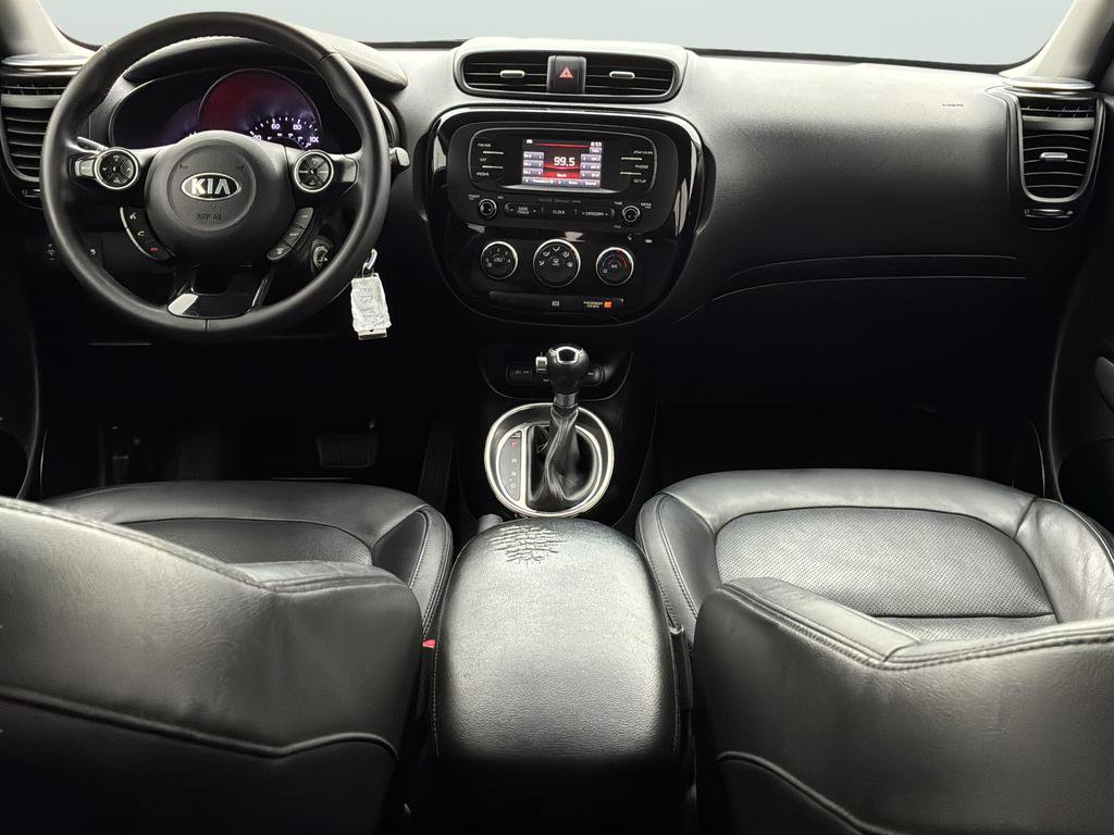 Used 2016 Kia Soul ! FWD image 17