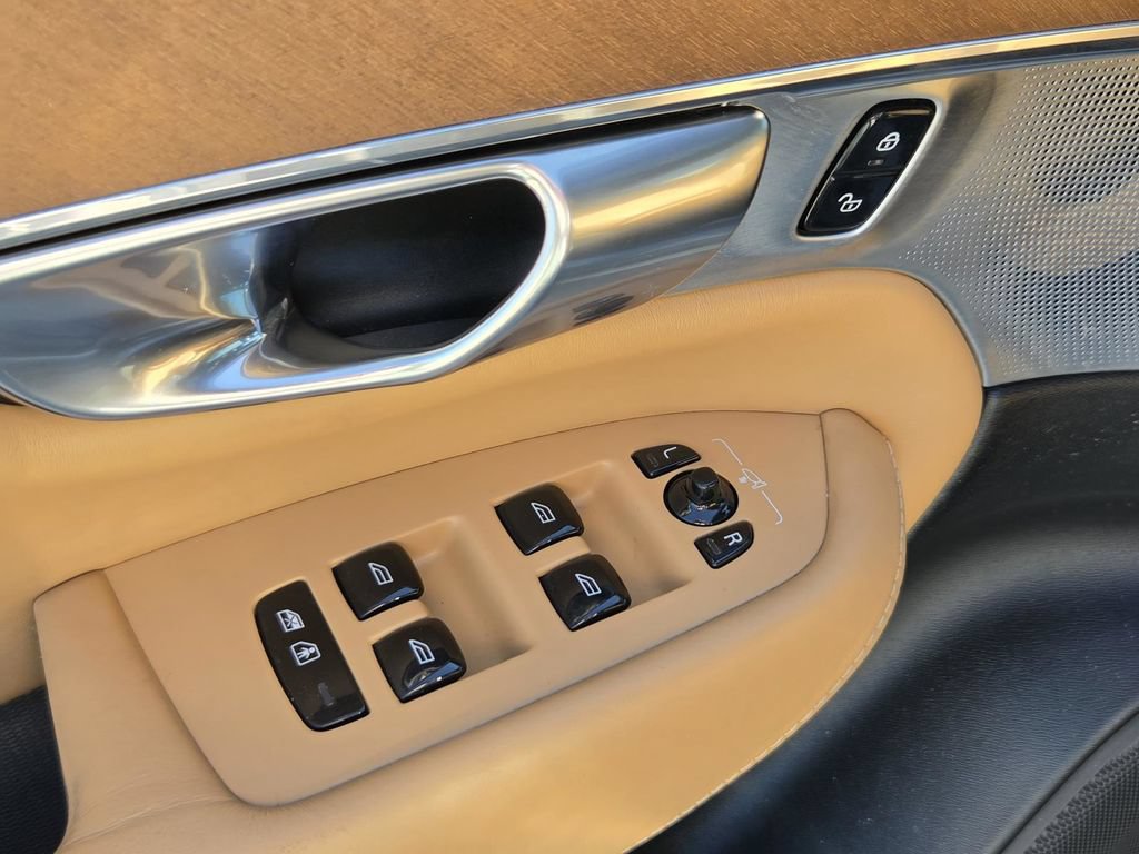 Used 2018 Volvo XC90 T6 Inscription w/ Luxury Package AWD/4WD image 21