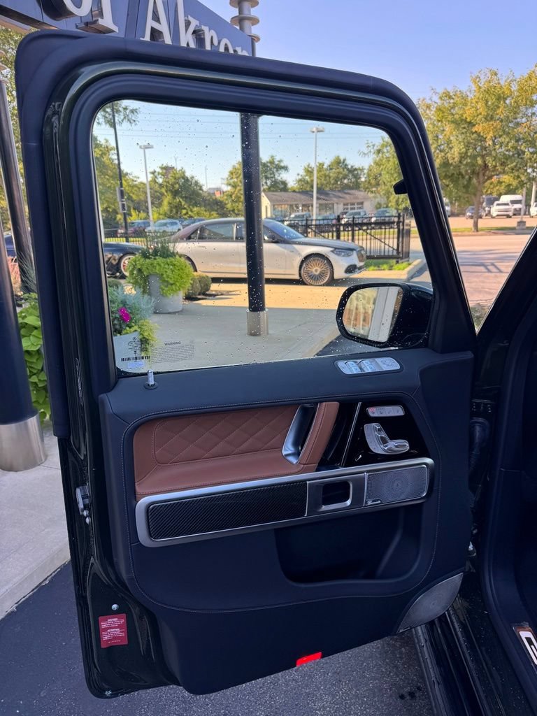 New 2027 Mercedes-Benz G 580 e image 11