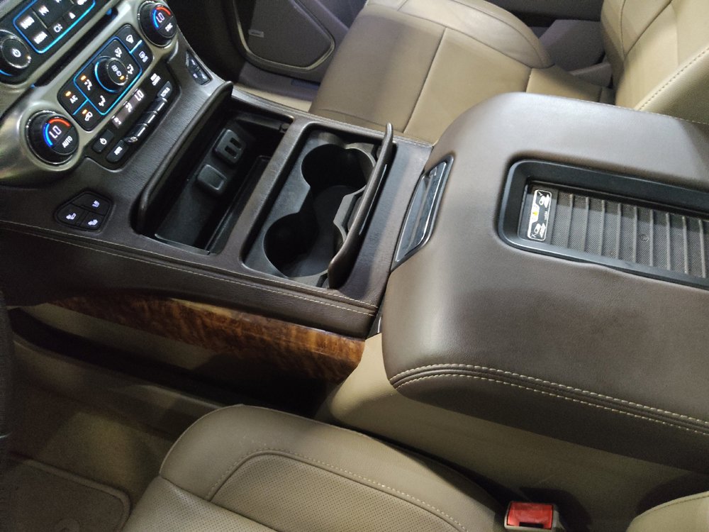 Used 2017 Chevrolet Suburban Premier RWD image 26