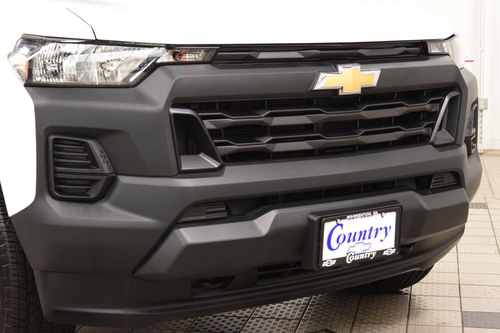 Used 2026 Chevrolet Colorado W/T AWD/4WD image 13