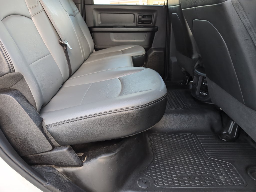 Used 2023 RAM 3500 Tradesman w/ Chrome Appearance Group image 30