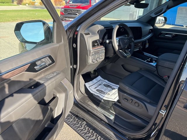 New 2026 Chevrolet Suburban Z71 w/ Z71 Off-Road Package image 10