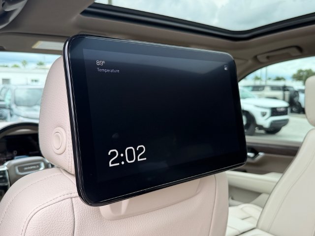 New 2027 GMC Yukon Denali w/ Denali Reserve Package AWD/4WD image 12
