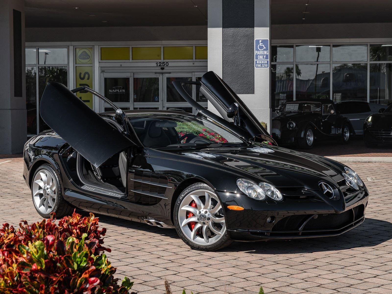 Used 2006 Mercedes-Benz SLR image 12