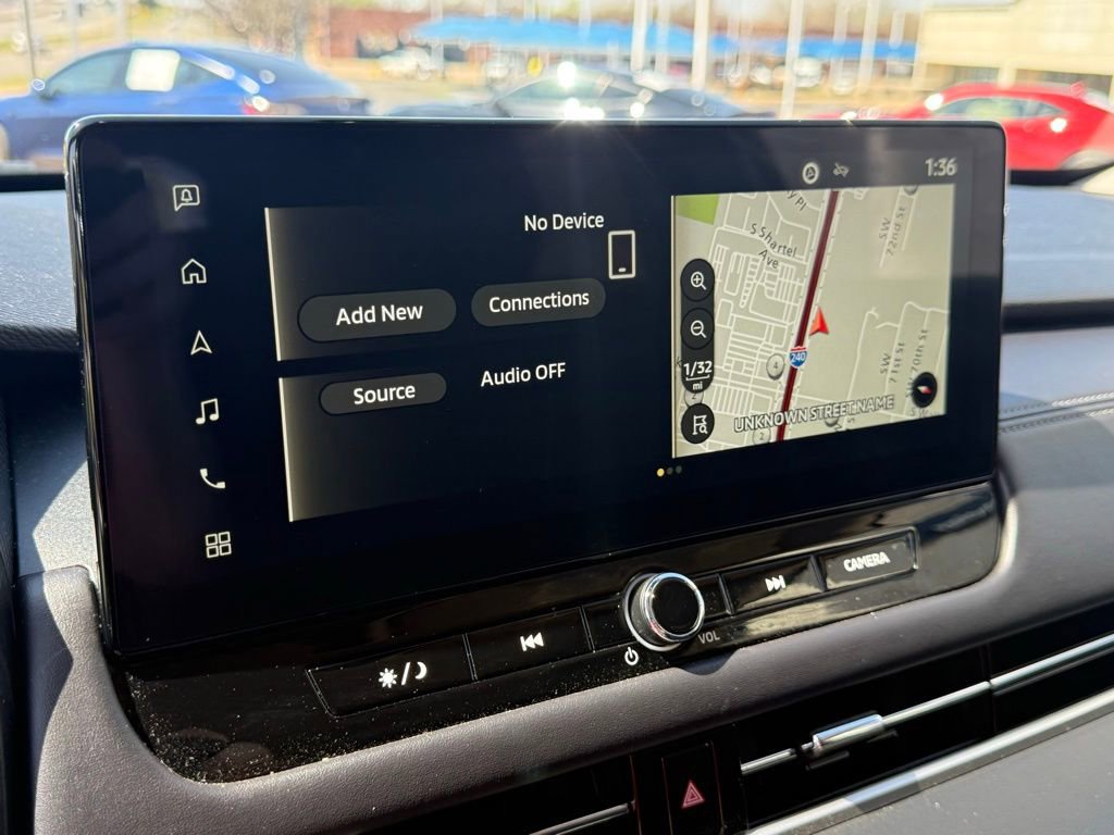 Used 2025 Mitsubishi Outlander SE image 38