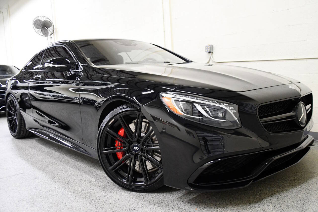 Used 2015 Mercedes-Benz S 63 AMG S 63 AMG AWD 4MATIC 2dr Coupe image 2