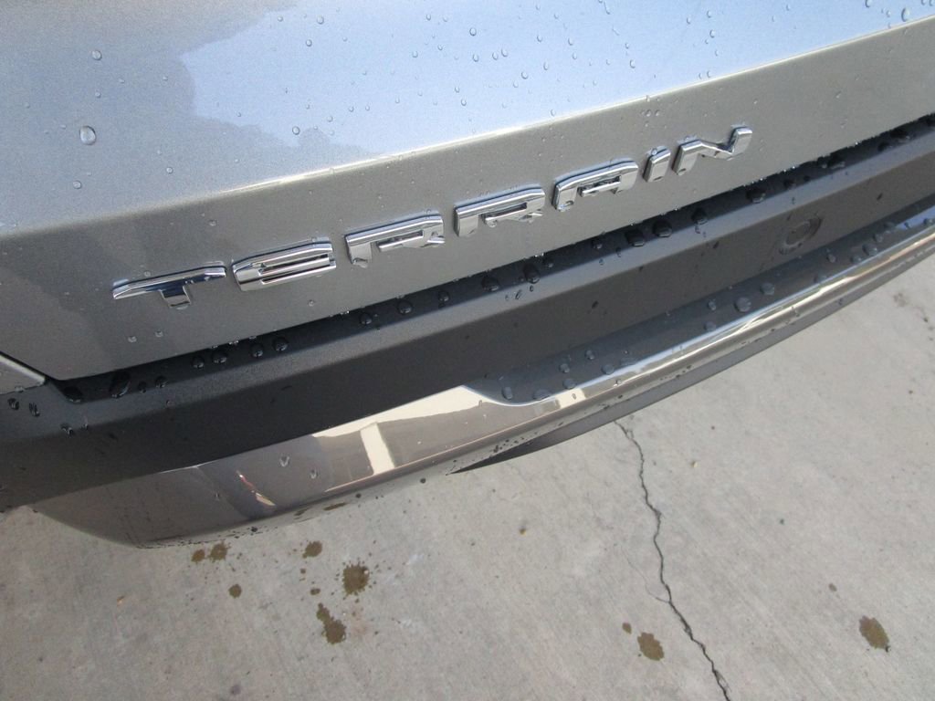 New 2026 GMC Terrain Elevation w/ Elevation Premium Package image 10