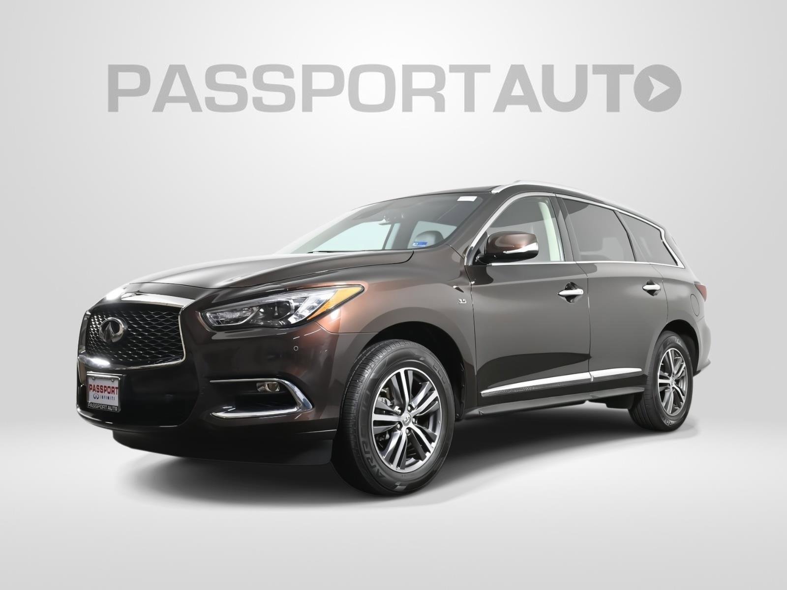 Used 2019 INFINITI QX60 Luxe w/ Essential Package
