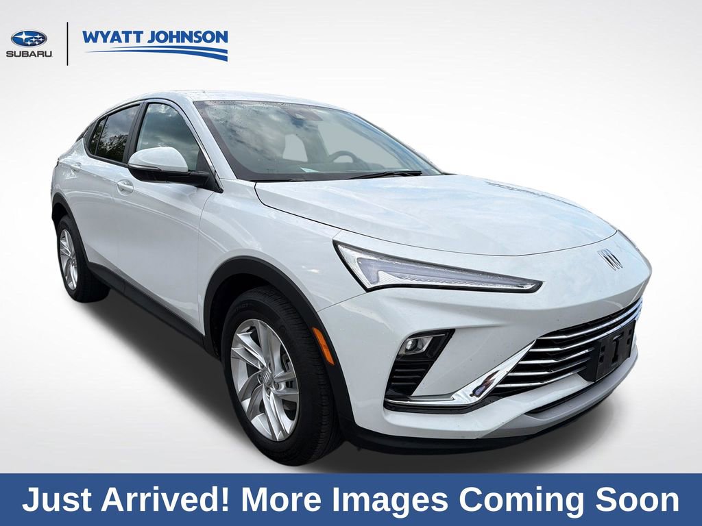 Used 2025 Buick Envista Preferred w/ Convenience I Package image 8