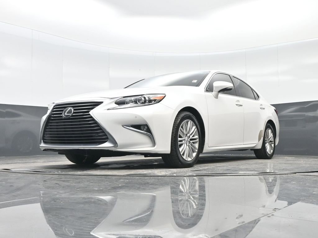 Used 2016 Lexus ES 350 w/ Premium Package w/Wood Trim image 25