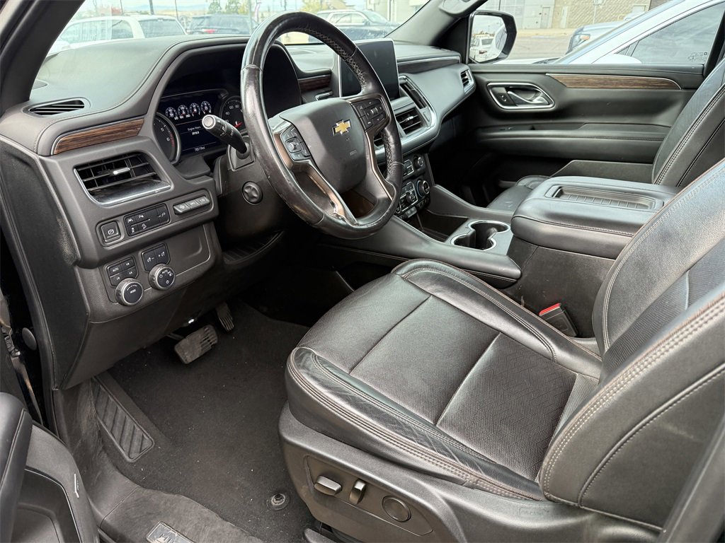 Used 2021 Chevrolet Suburban High Country image 3