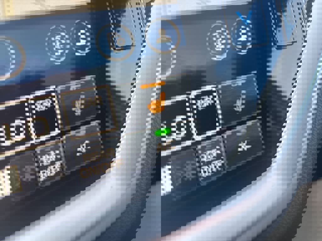 New 2025 Subaru Ascent Limited image 27