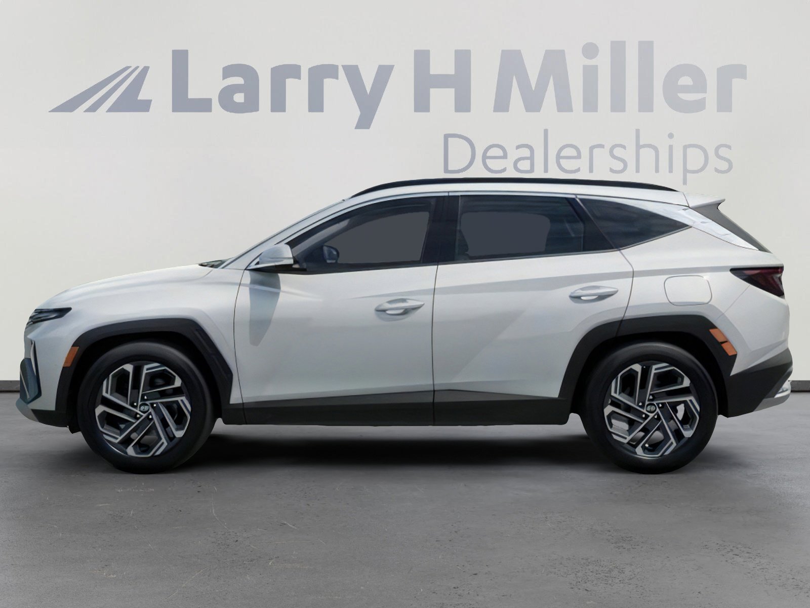 New 2026 Hyundai Tucson Limited AWD/4WD image 3