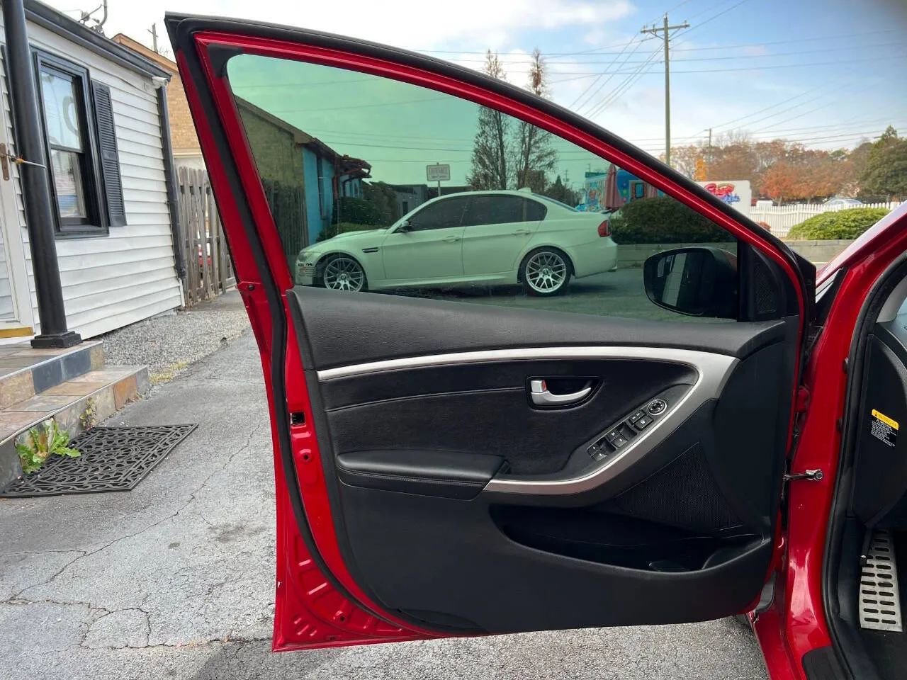 Used 2014 Hyundai Elantra GT w/ Option Group 03 image 14