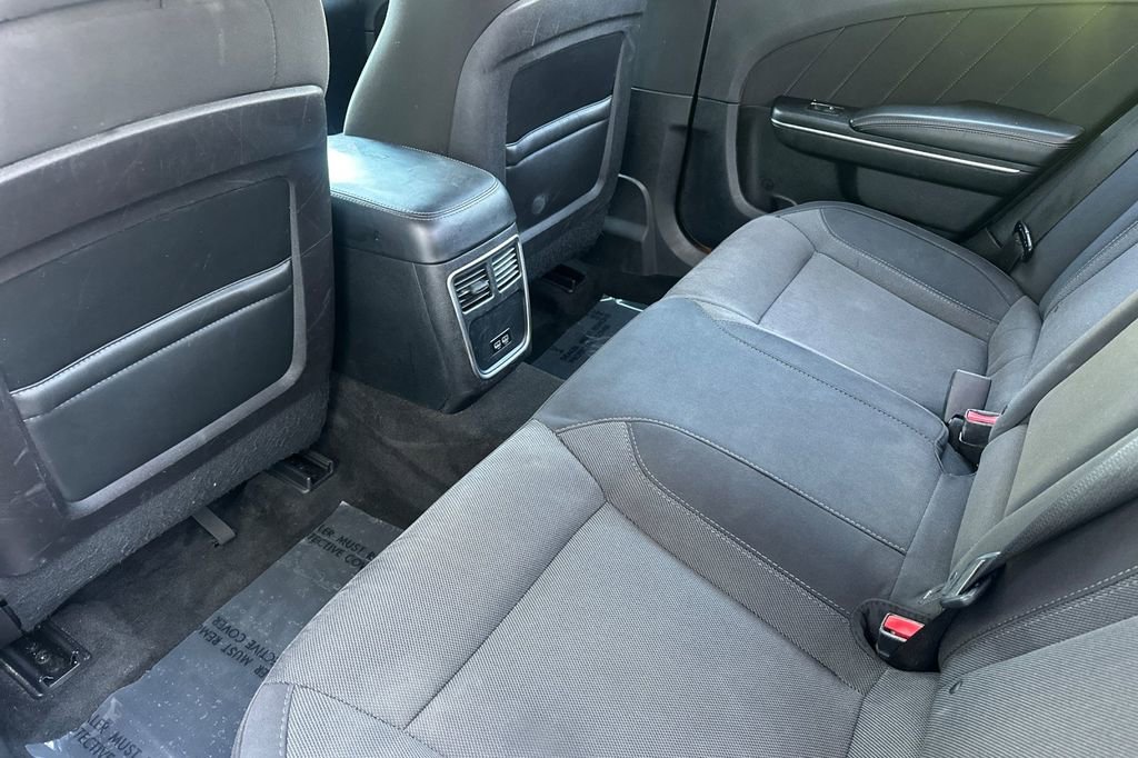 Used 2016 Dodge Charger R/T image 12