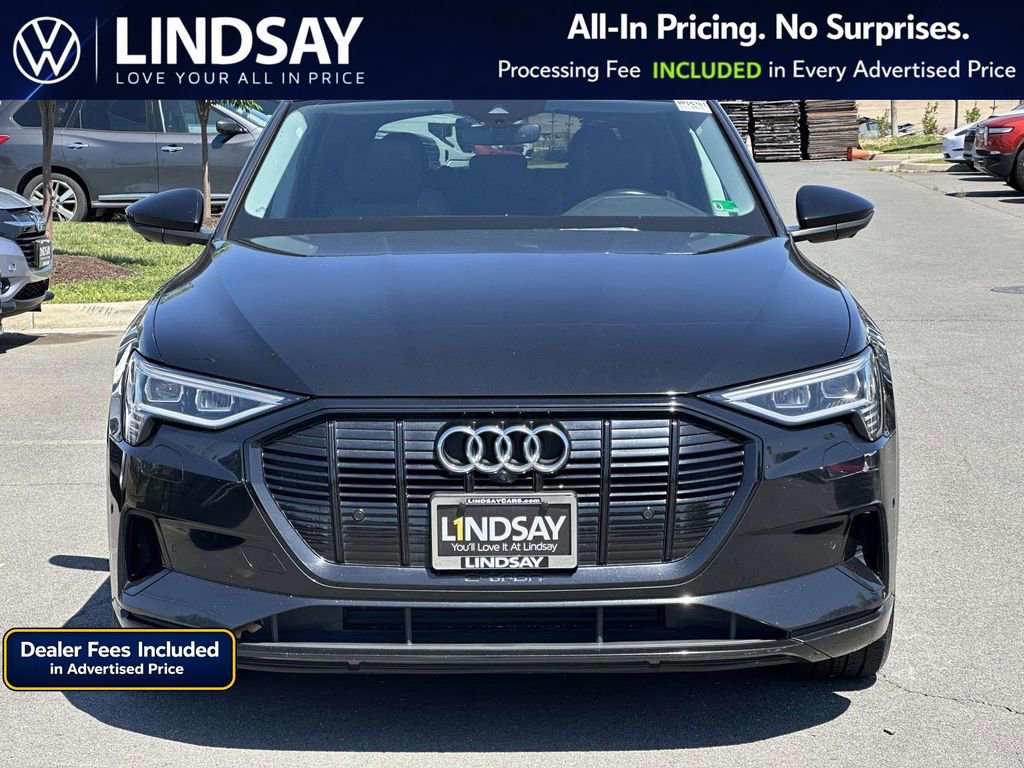Used 2021 Audi e-tron Premium w/ Convenience Plus Package AWD/4WD image 3