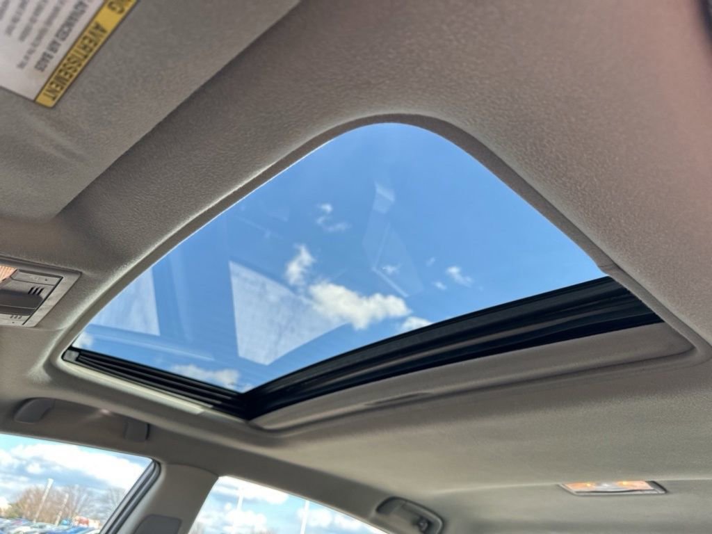 Used 2009 Toyota Avalon Limited image 5