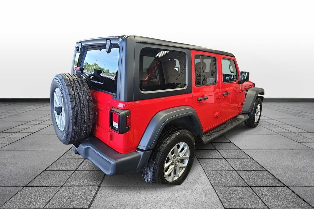 Used 2023 Jeep Wrangler Unlimited Sport AWD/4WD image 5
