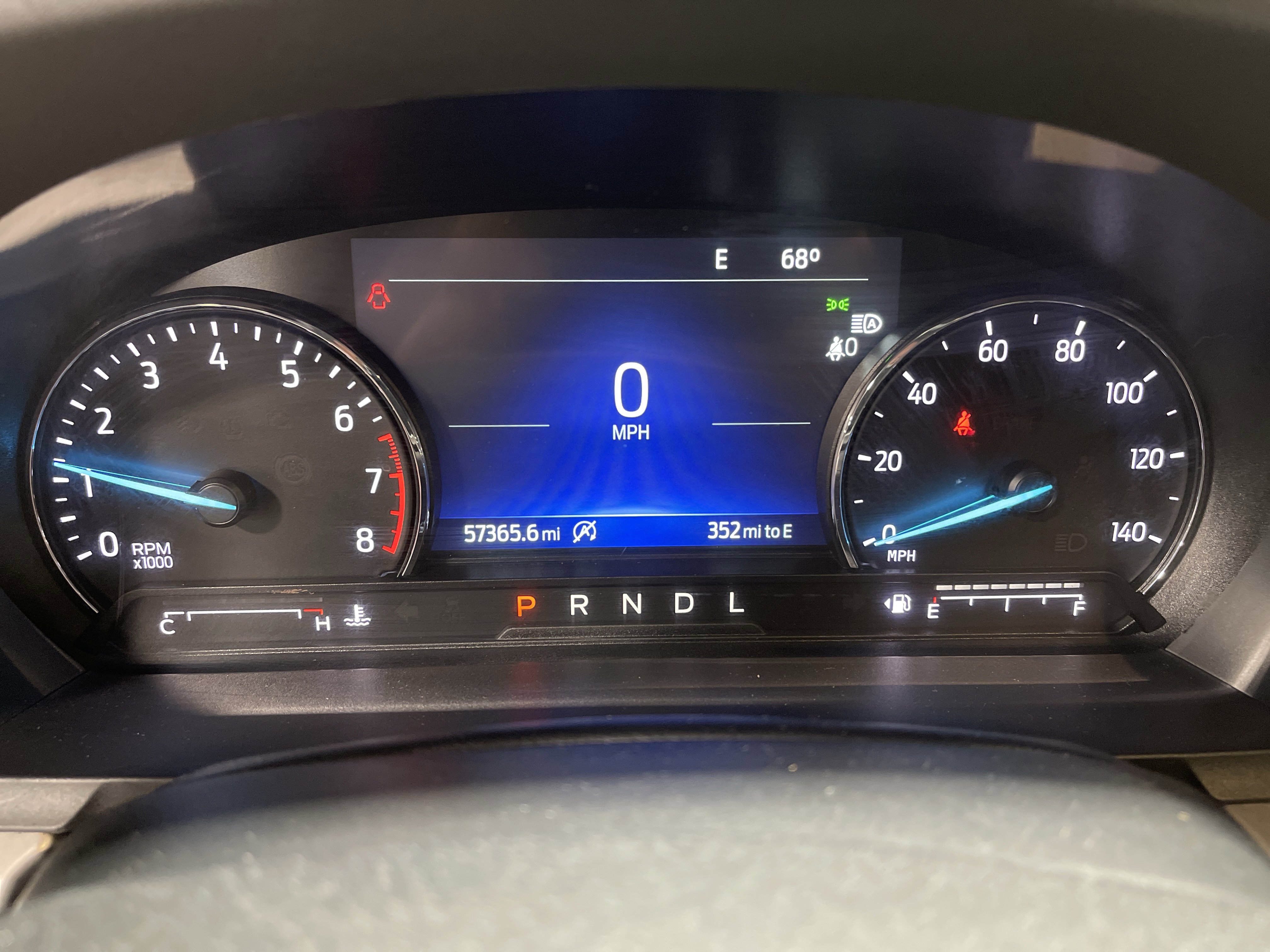 Used 2022 Ford Explorer XLT w/ Equipment Group 202A image 22