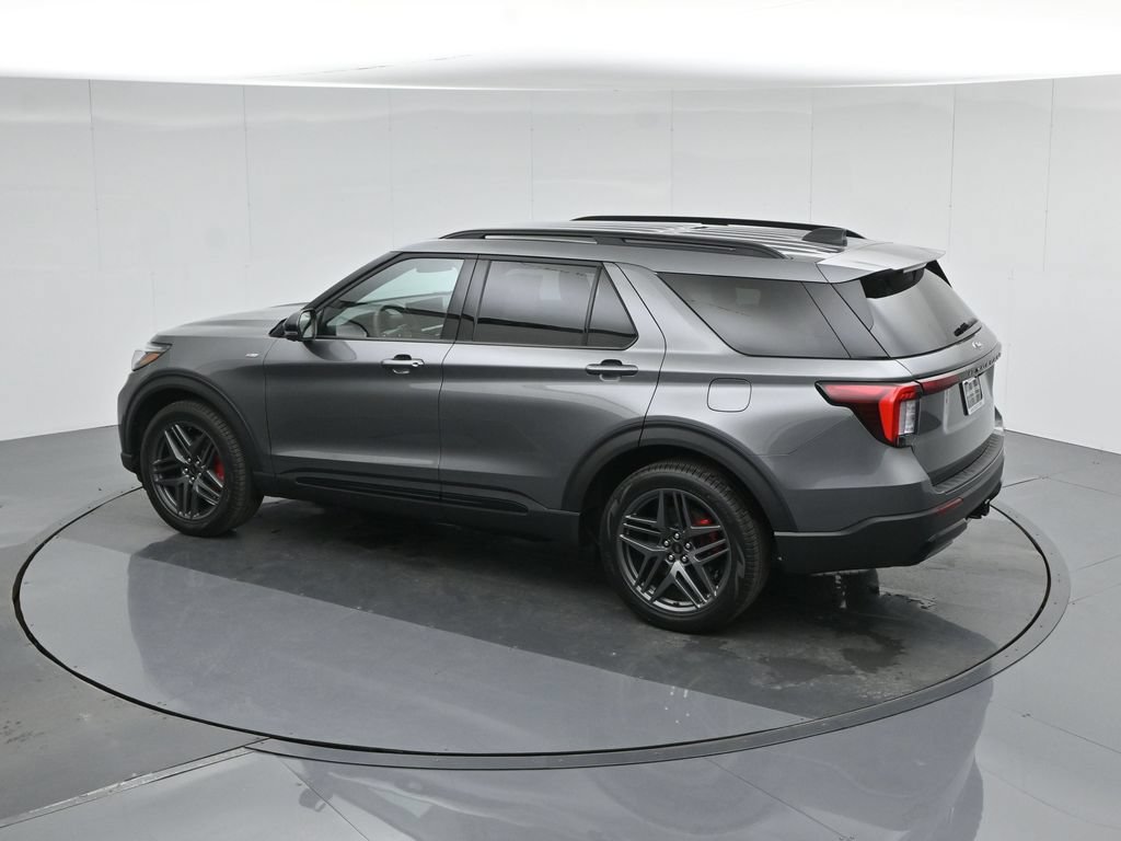 New 2026 Ford Explorer ST-Line w/ ST-Line Street Pack RWD image 47