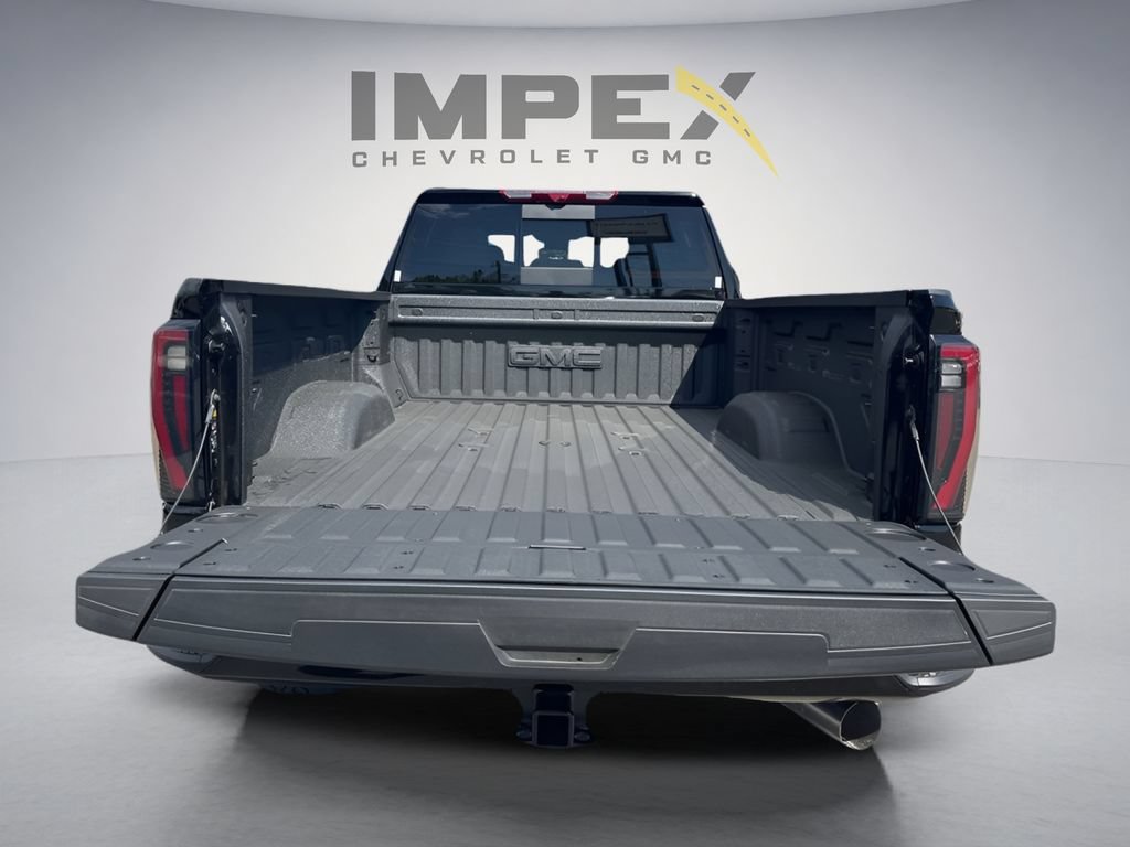 Used 2026 GMC Sierra 2500 AT4 w/ AT4 Premium Plus Package AWD/4WD image 32