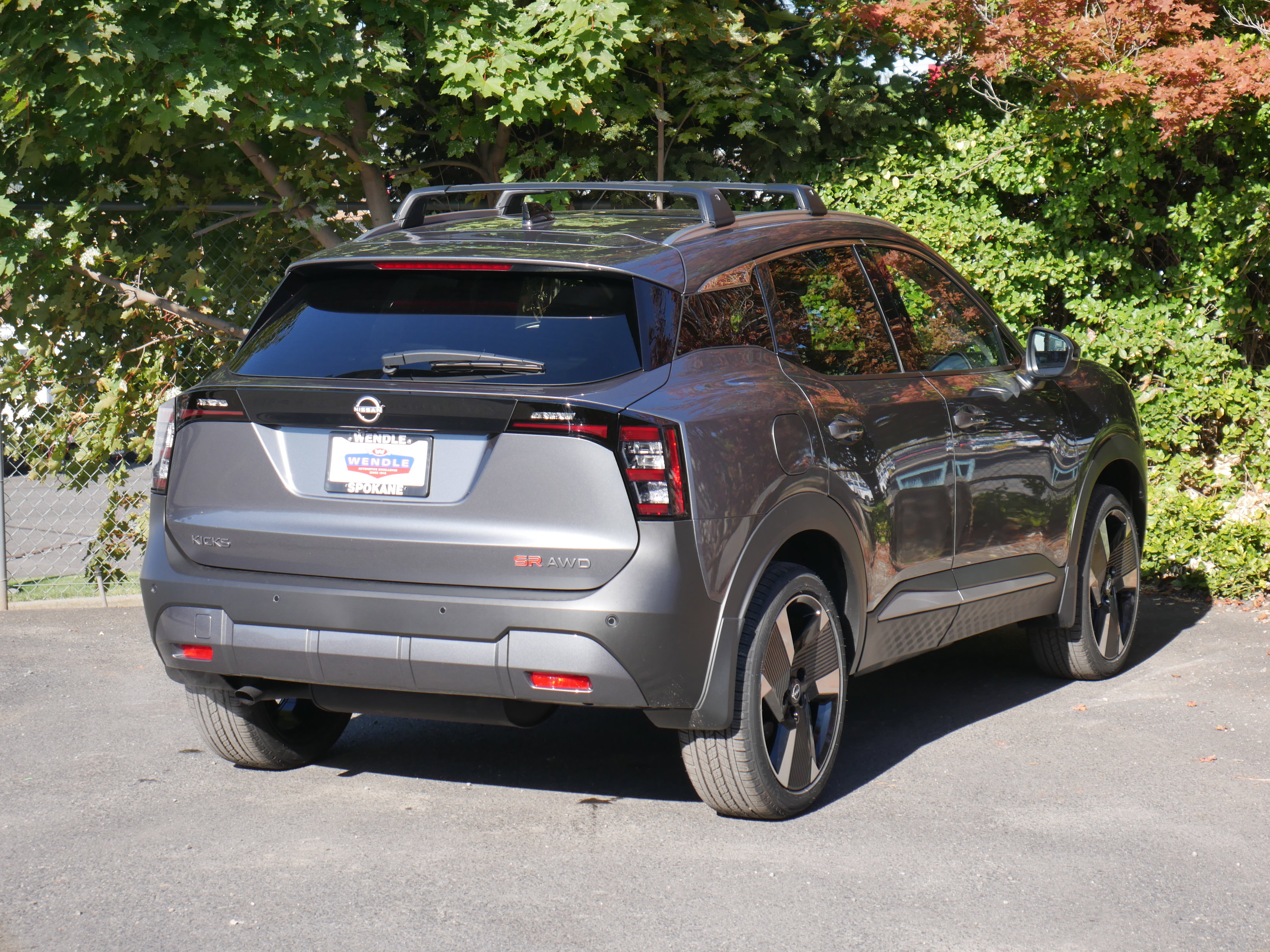 New 2026 Nissan Kicks SR w/ Cold Weather Package image 22