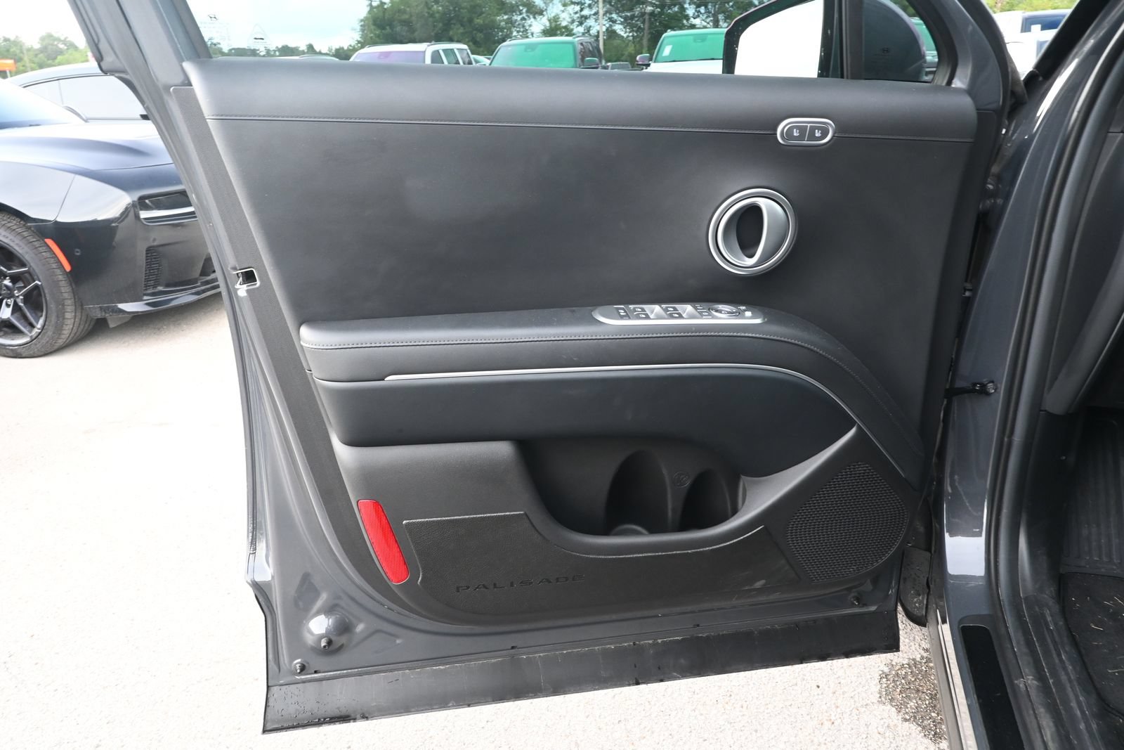Used 2026 Hyundai Palisade SEL FWD image 8