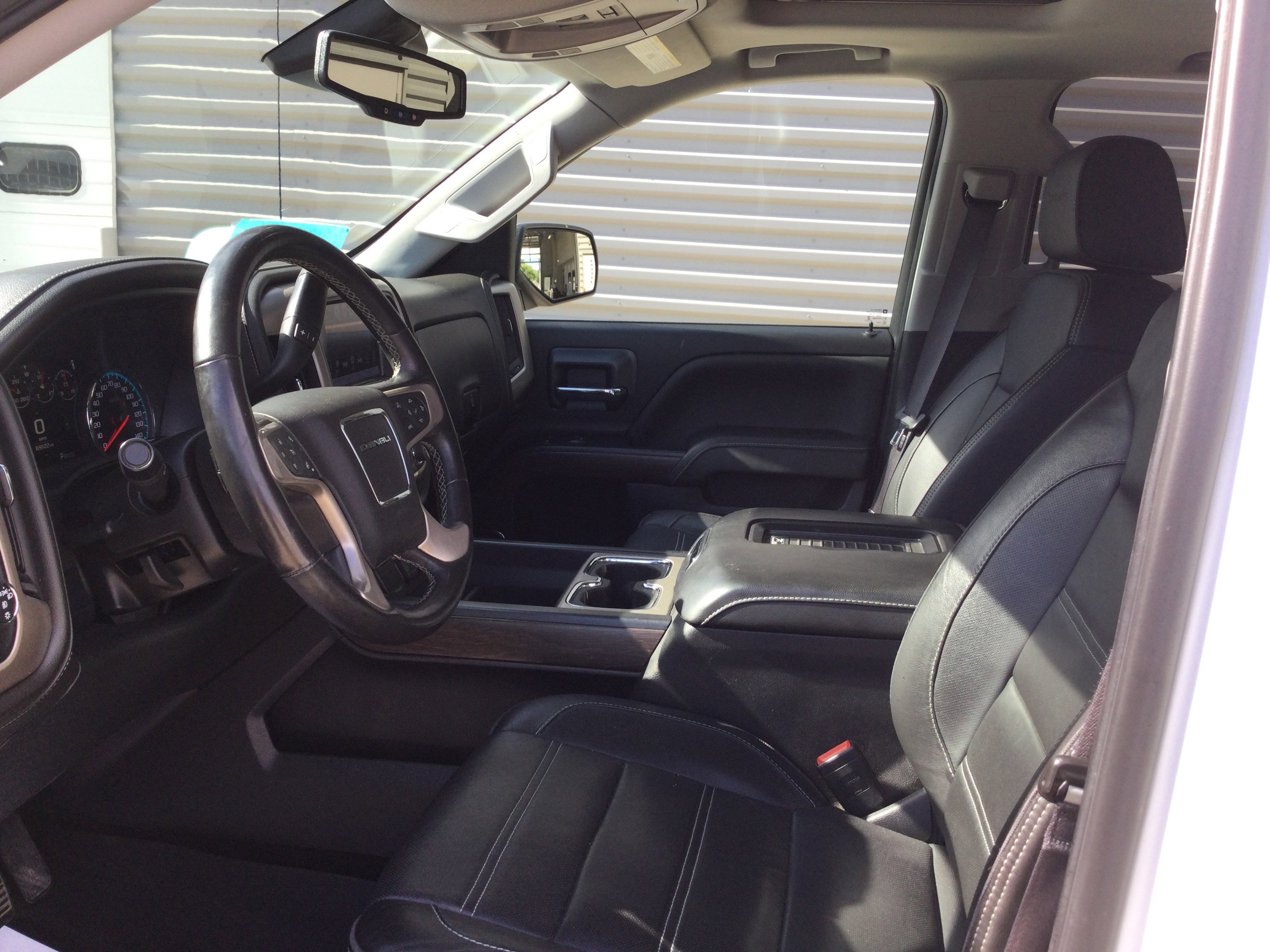 Used 2017 GMC Sierra 1500 Denali AWD/4WD image 9