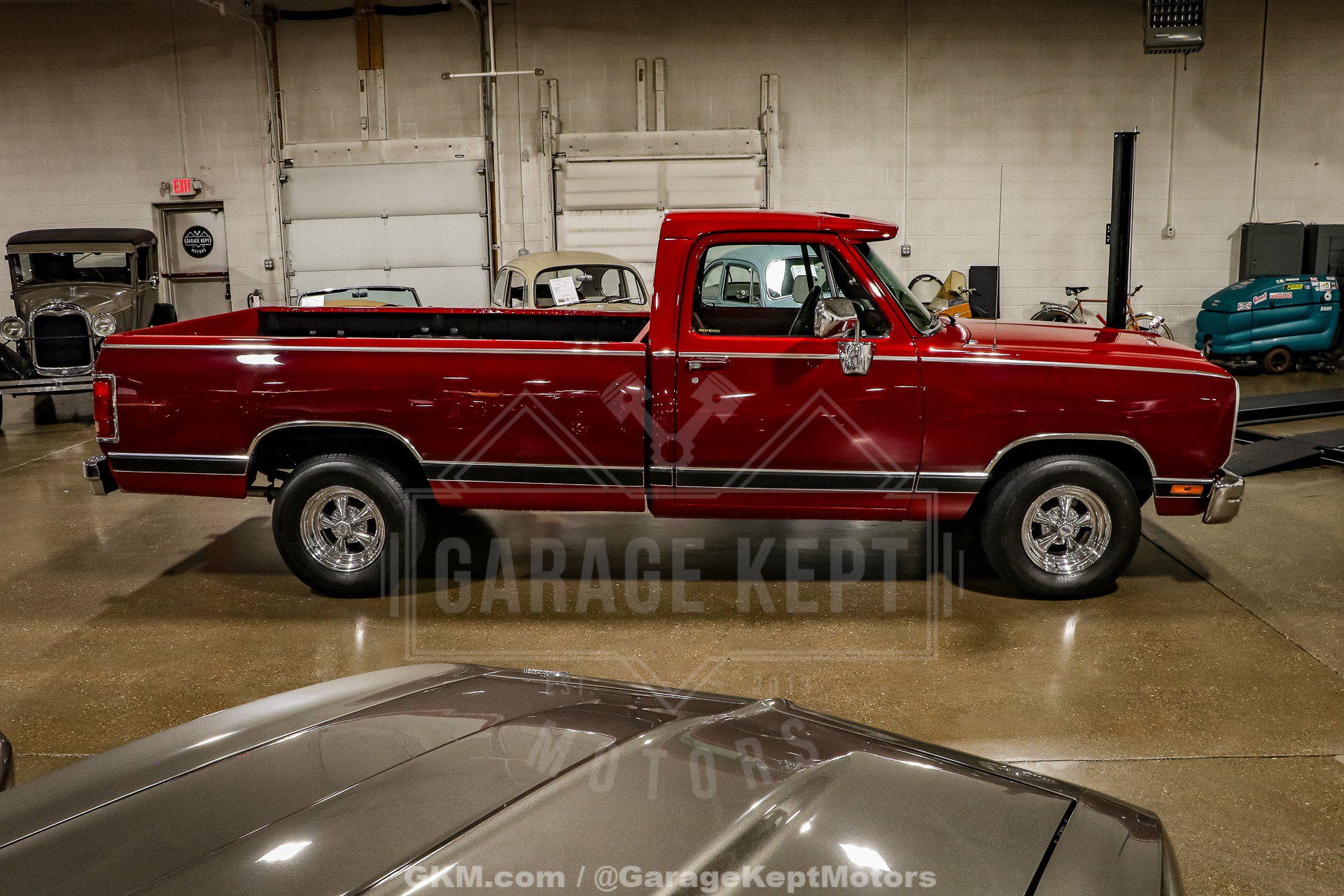 Used 1989 Dodge D/W Truck 150 image 15