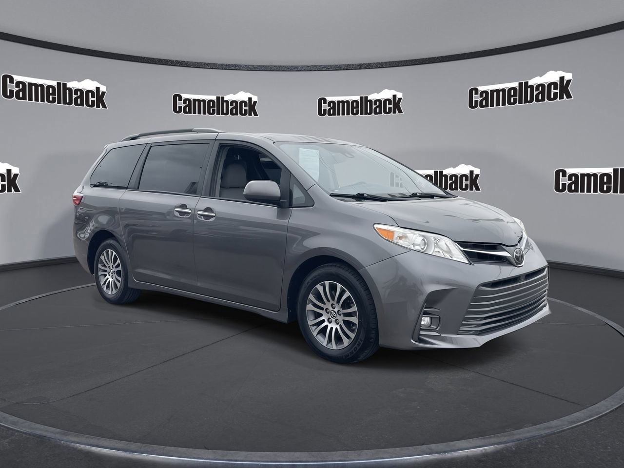 Used 2018 Toyota Sienna XLE Premium w/ Carpet Mat Package
