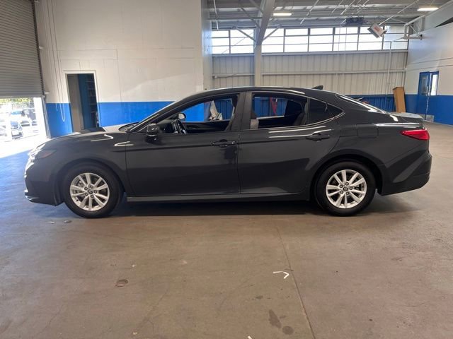 Used 2025 Toyota Camry LE FWD image 6