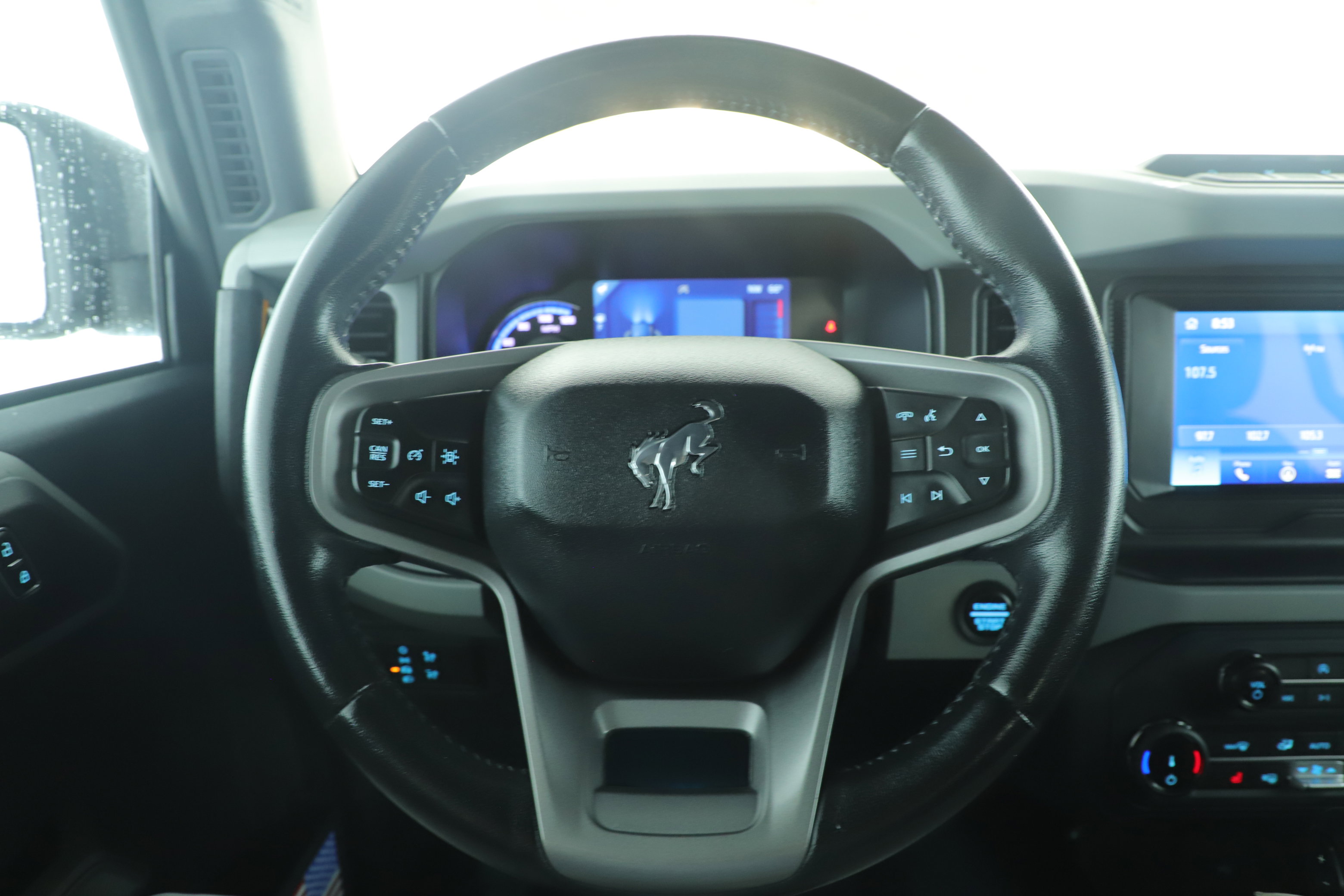 Certified 2022 Ford Bronco Badlands w/ Sasquatch Package image 15